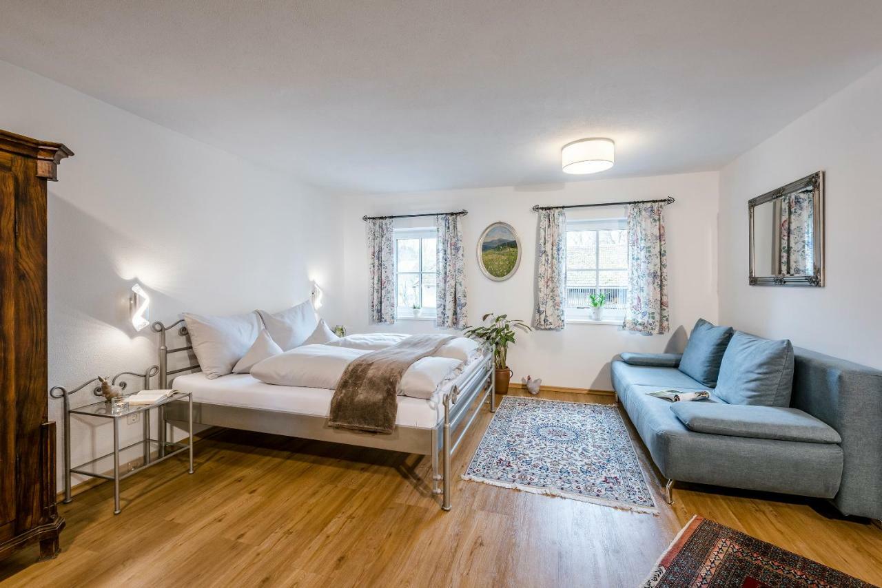 Edlmann-Hof Apartment Obing ภายนอก รูปภาพ